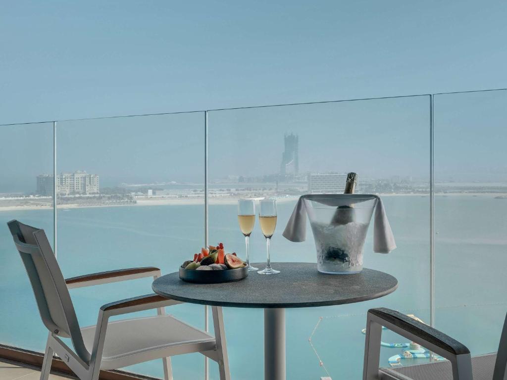 Joogid majutusasutuses Mövenpick Resort Al Marjan Island
