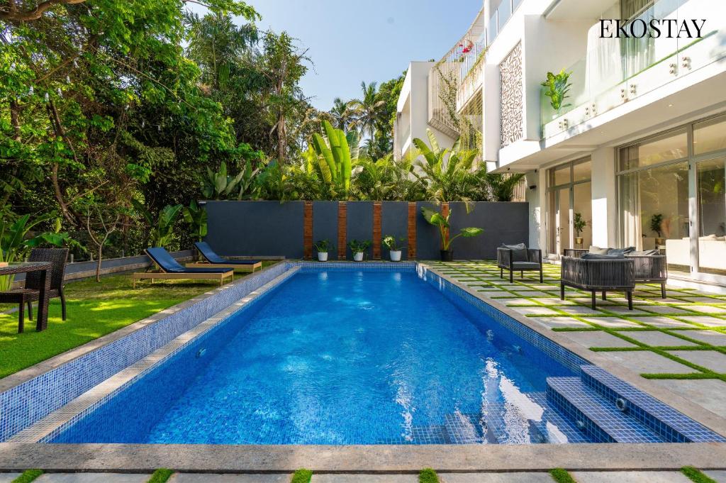 Bazén v ubytování EKOSTAY Luxe I Avante Villa nebo v jeho okolí