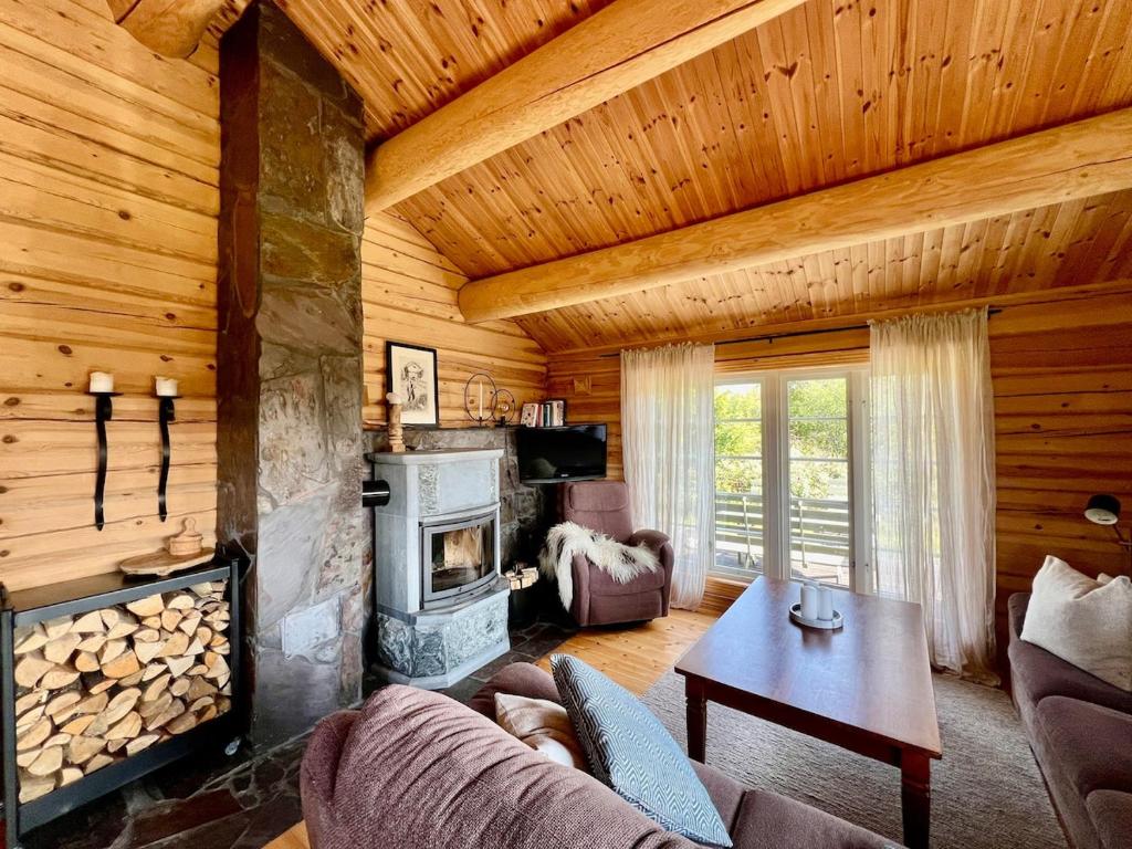 Posezení v ubytování Traditional mountain cabin in Valdres