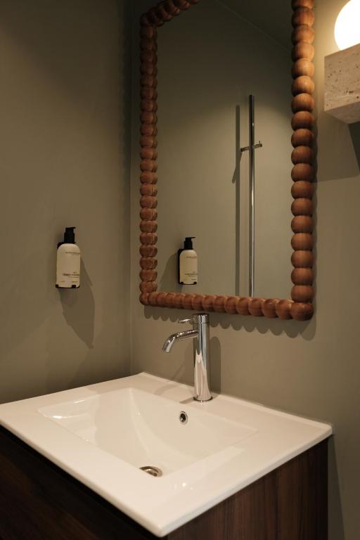 House of Adam - Resim 33