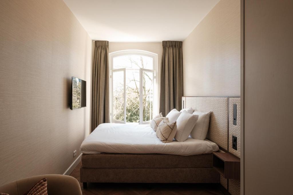 House of Adam - Resim 28