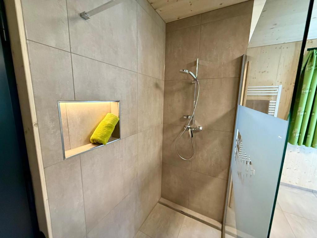 Koupelna v ubytování TinyHome Singer - inclusive private Sauna