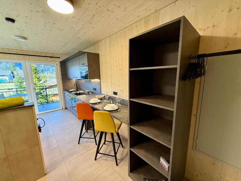 Kuchyň nebo kuchyňský kout v ubytování TinyHome Singer - inclusive private Sauna