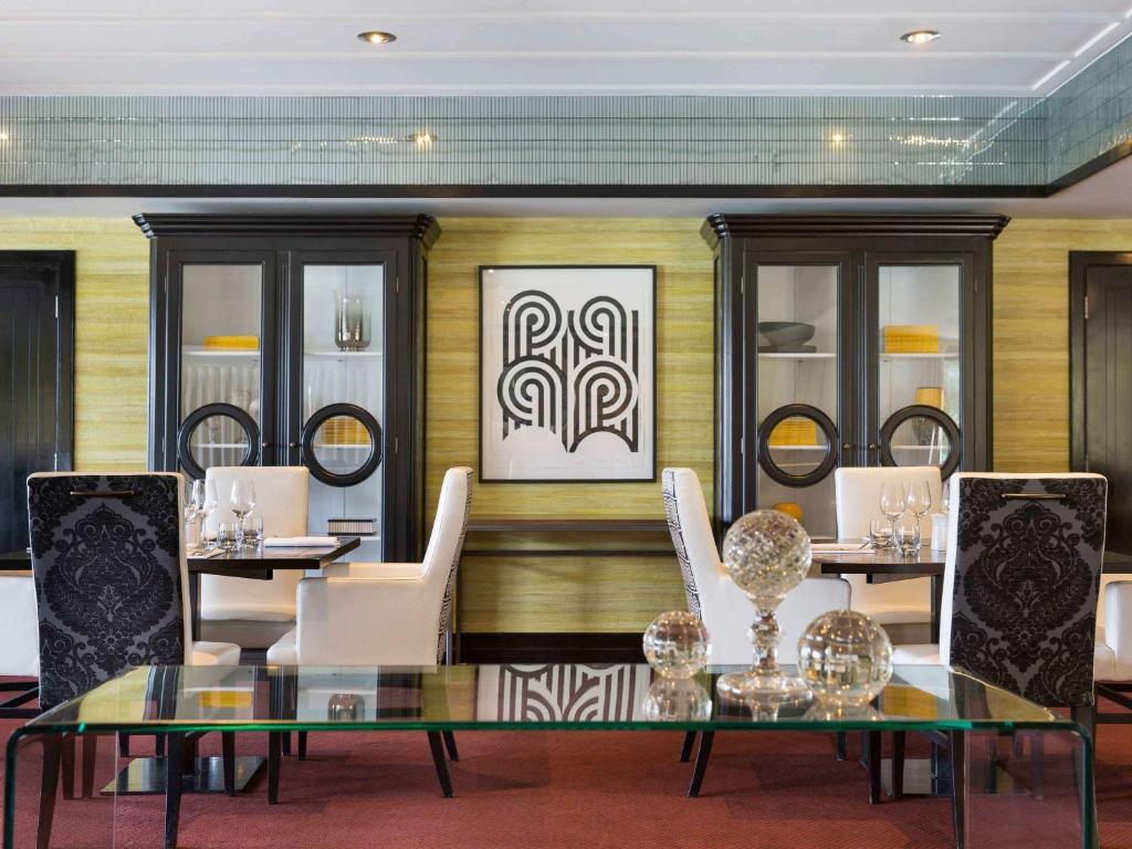 Posezení v ubytování Hotel St Moritz Queenstown - MGallery by Sofitel
