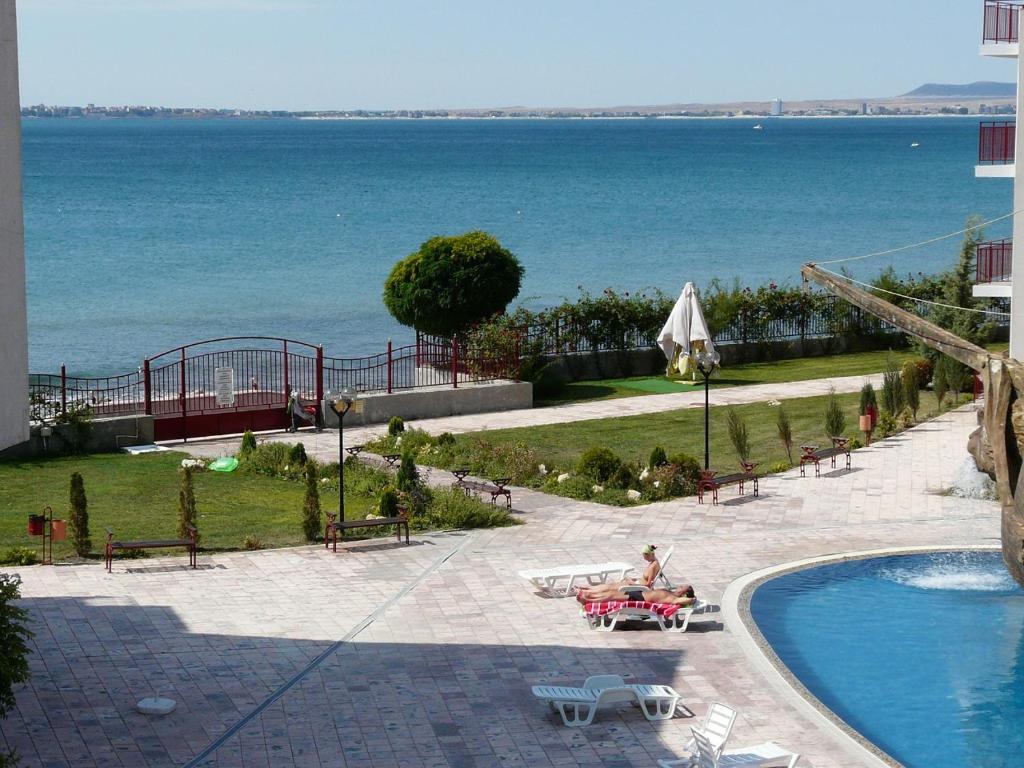 Gallery image of Private Apartments in Privilige Fort Beach in Elenite