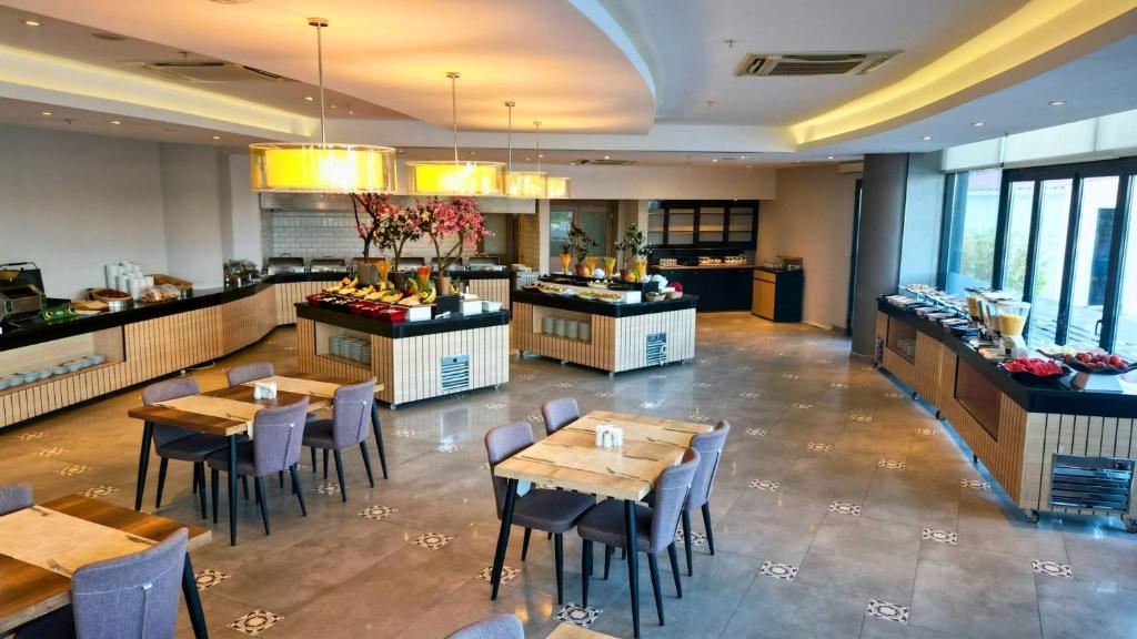 Restaurace v ubytování Seven For Life Thermal Hotel