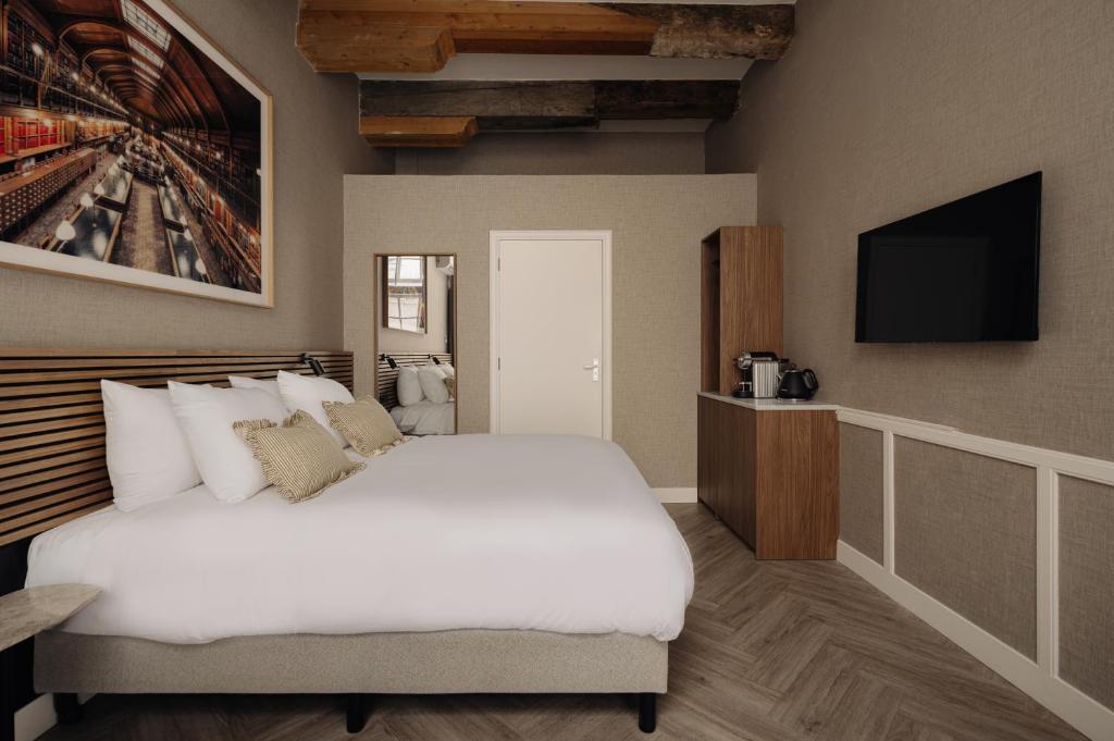 Adam's Canal House - Resim 18