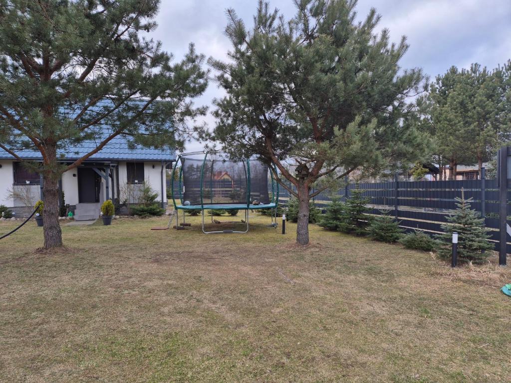 Vonkajšia záhrada v ubytovaní Domek Konrad - balia ogrodowa dodatkowo płatna