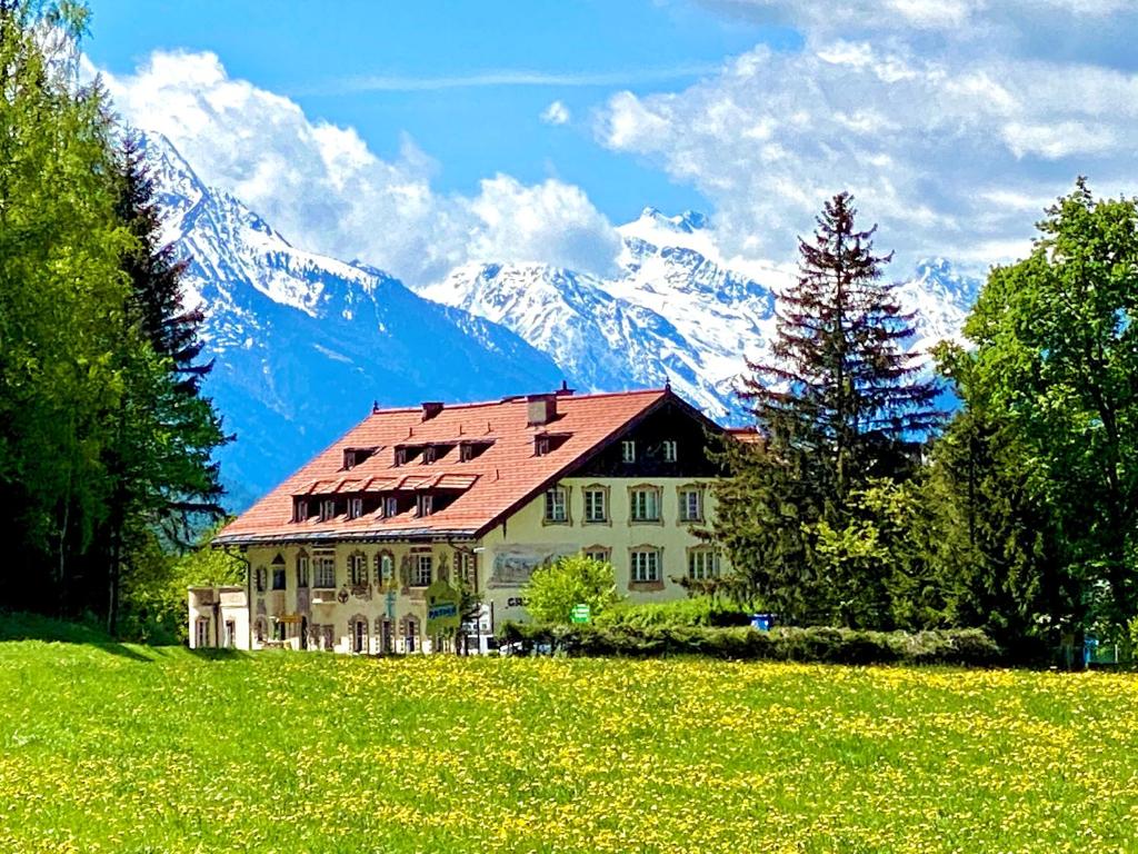 Hotel Restaurant Grünwalderhof - Resim 1