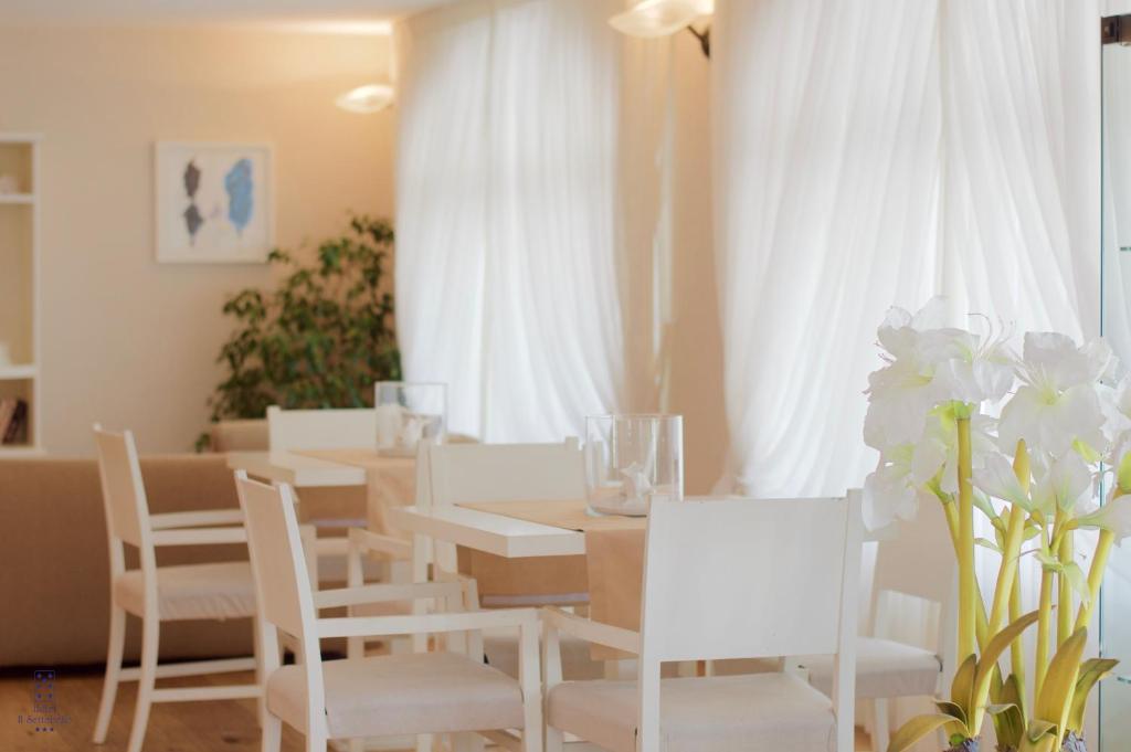 Posezení v ubytování HG Hotel Il Settebello