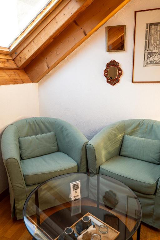 Posezení v ubytování Bernina Express Eco Rooms&Breakfast