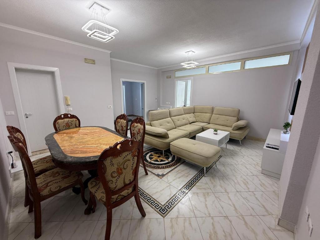 Posezení v ubytování LuxurySeaview Apartment