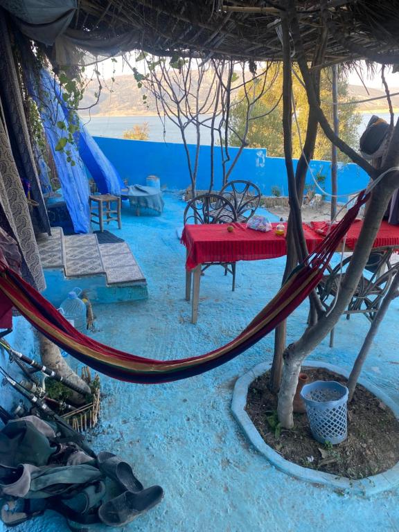 Bazén v ubytování Maison d'hotes oued el Makhazine chez Bilal nebo v jeho okolí