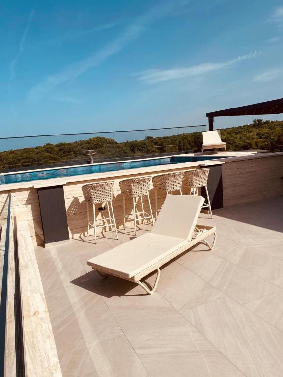 Picture of Penthouse in Nerja with Infinity Pool Views - Traveloka