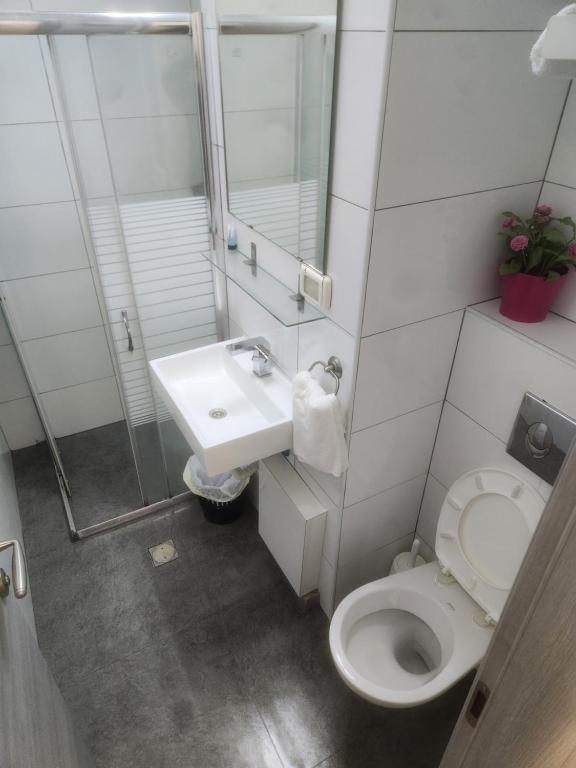 Koupelna v ubytování Ben Hillel Boutique Hotel