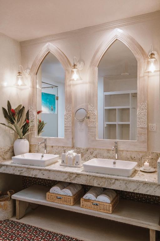 Koupelna v ubytování Selenya Talpe - Boutique Villa