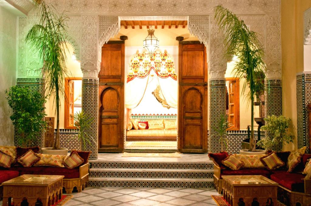 A seating area at Riad-Boutique Borj Dhab Fez