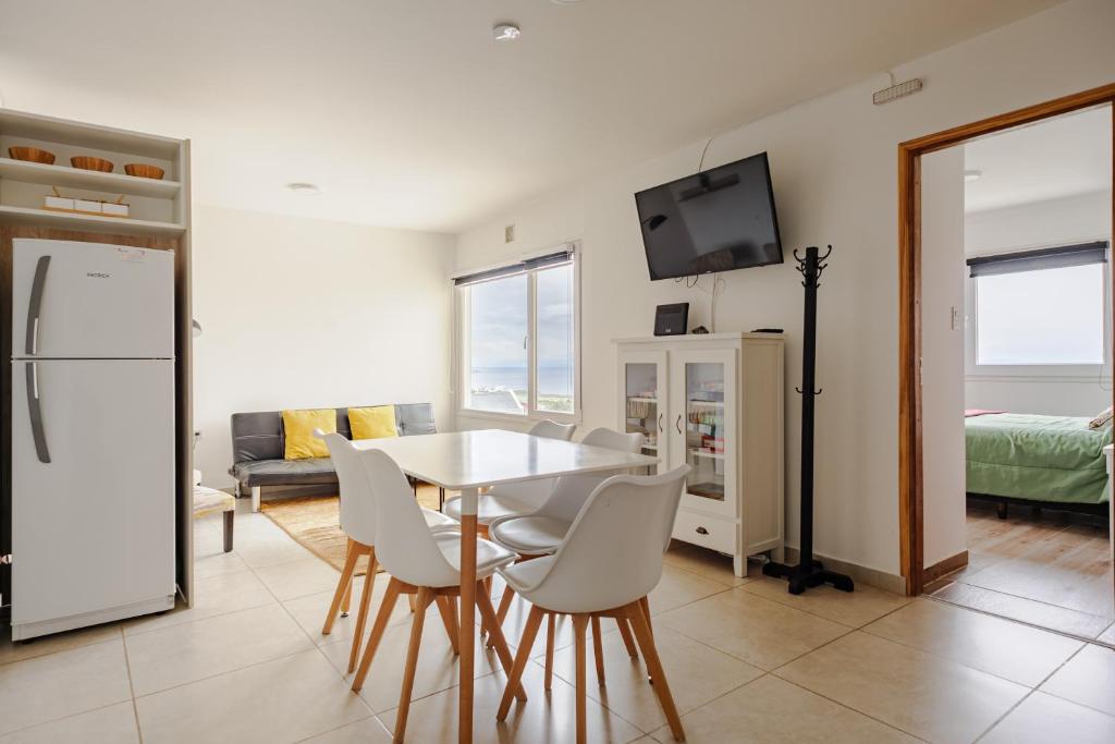Μια τηλεόραση ή/και κέντρο ψυχαγωγίας στο Gray Fox Apartments - Aljabas