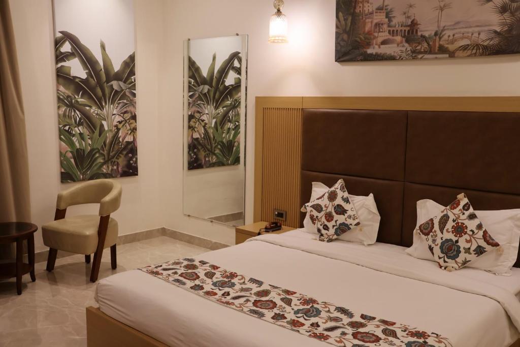 Postel nebo postele na pokoji v ubytování Labels Hotel