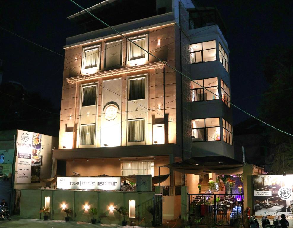 Budova, kde se hotel nachází