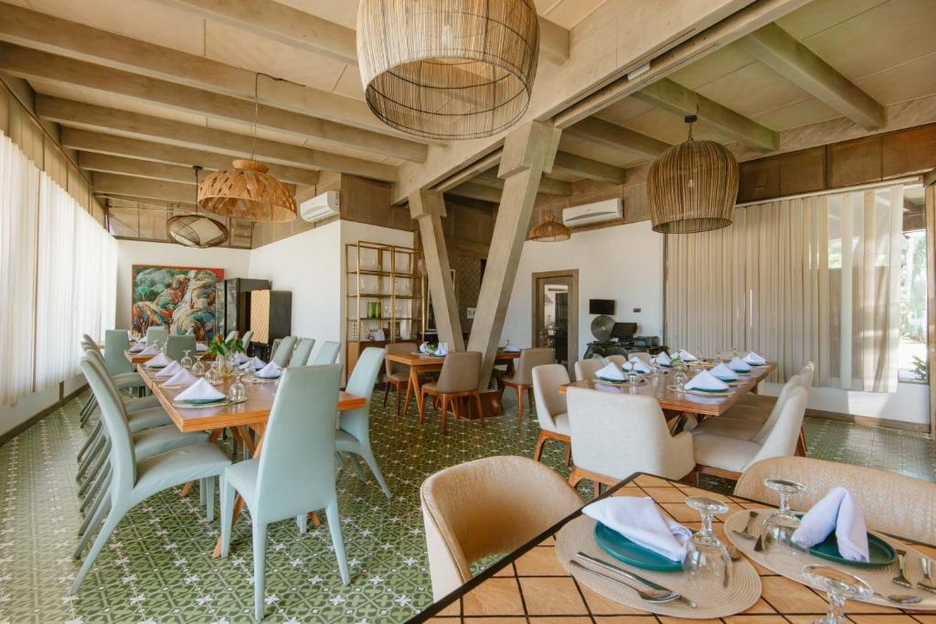 Restaurace v ubytování Asmara Urban Resort & Lifestyle Village Powered by ASTON