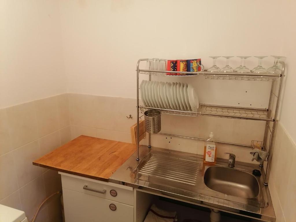 Kuchyň nebo kuchyňský kout v ubytování Frairie Du Divit