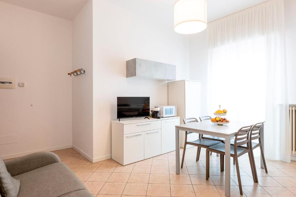 Residence Hotel Le Stelle - Classic One-Bedroom Apartment With King Bed