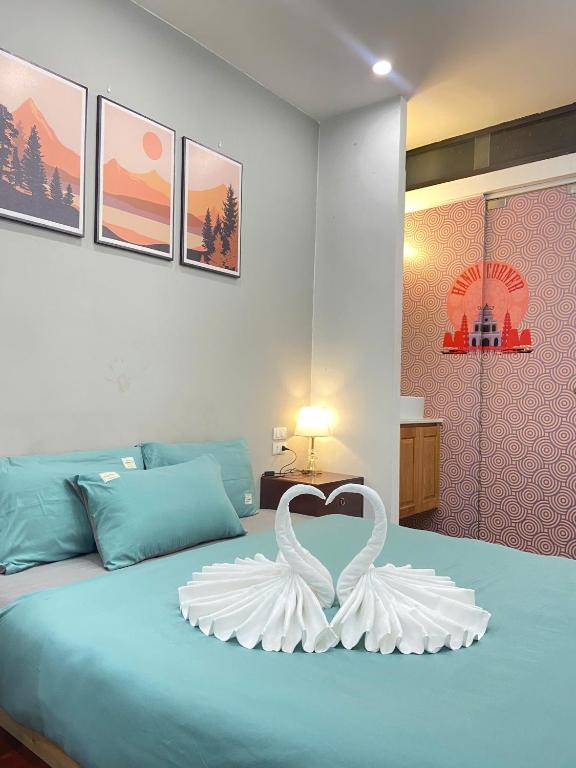 Postel nebo postele na pokoji v ubytování SKY Hostel