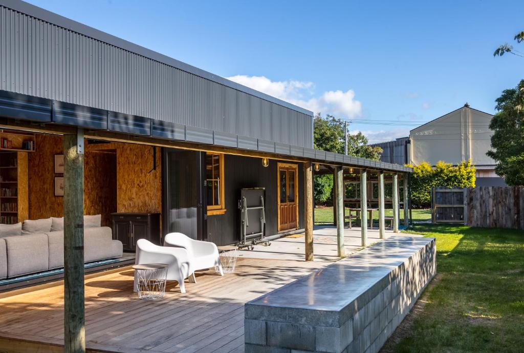 Quirky & Cool on Cork - Resim 6