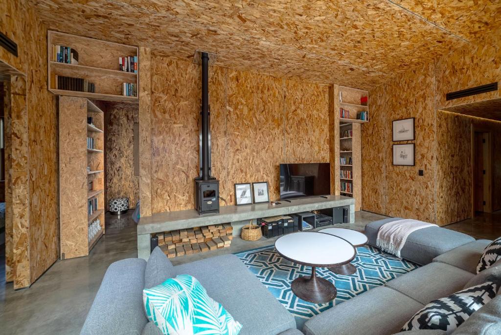 Quirky & Cool on Cork - Resim 22