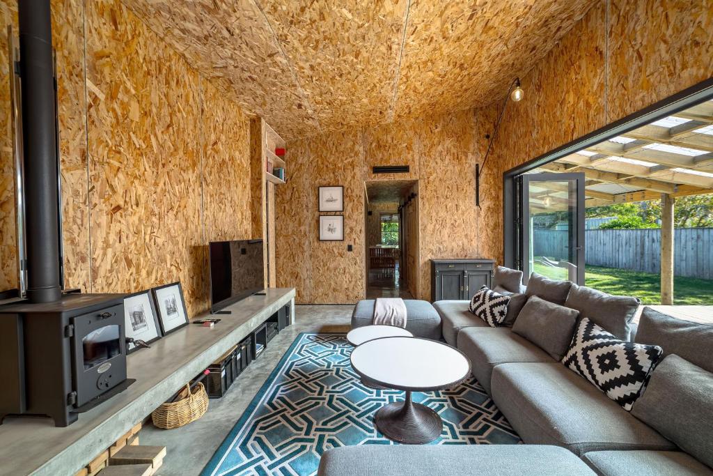 Quirky & Cool on Cork - Resim 17