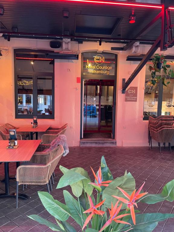 Hotel Courage Valkenburg - Resim 5