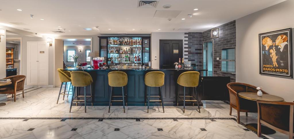 Posezení v ubytování Edmond Luxury Hotel & Spa מלון ספא אדמונד ראש פינה