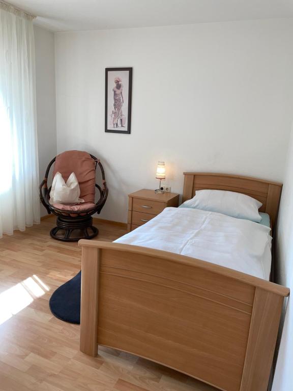 Postel nebo postele na pokoji v ubytování Ferienwohnung Nagoldtalblick