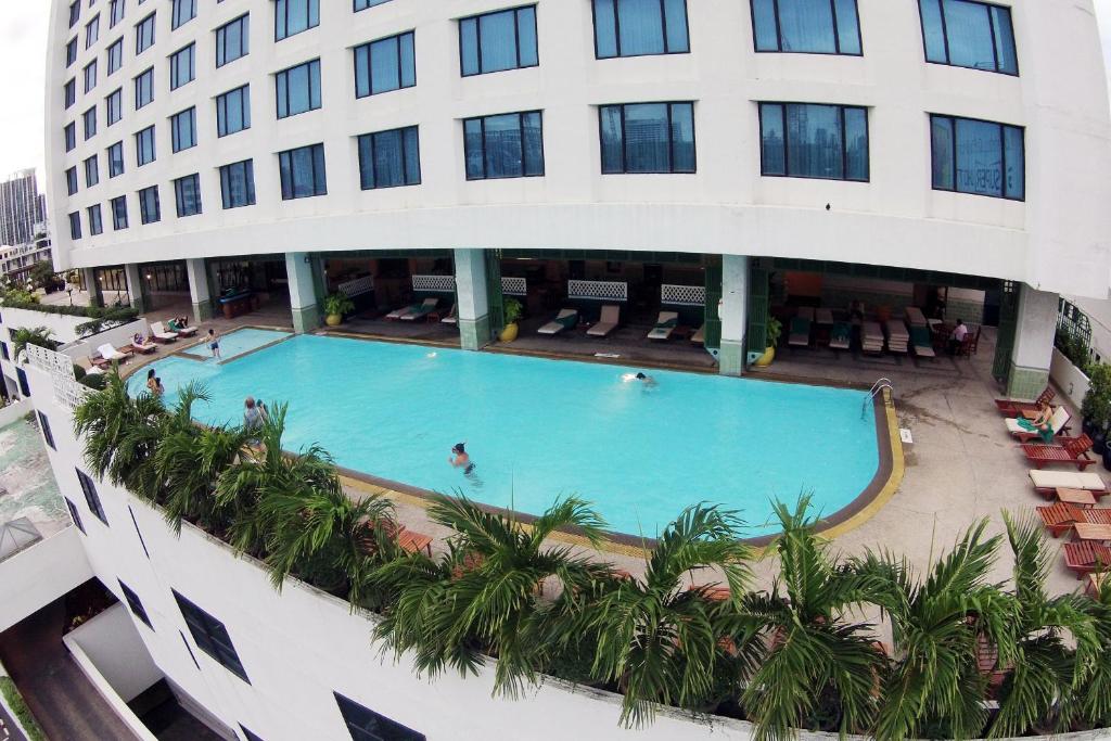 Golden Tulip Sovereign Hotel Bangkok - Resim 41