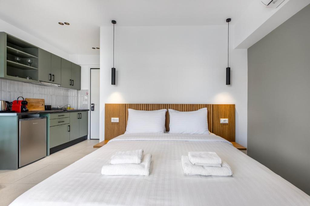 Athens Genesis Luxury Suites - 7