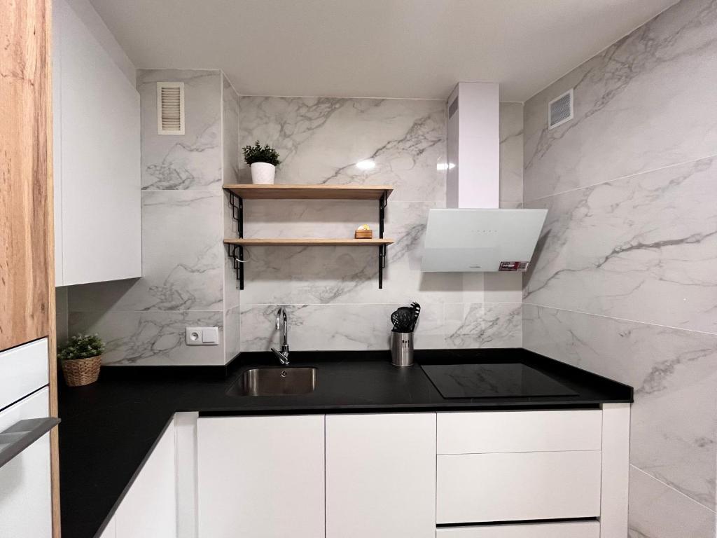 Apartamentos Gran Via - 7