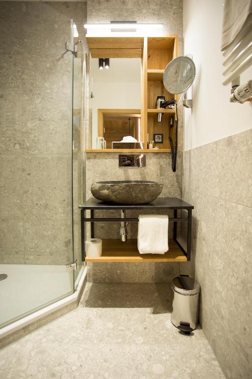 Koupelna v ubytování Hotel Hirsch