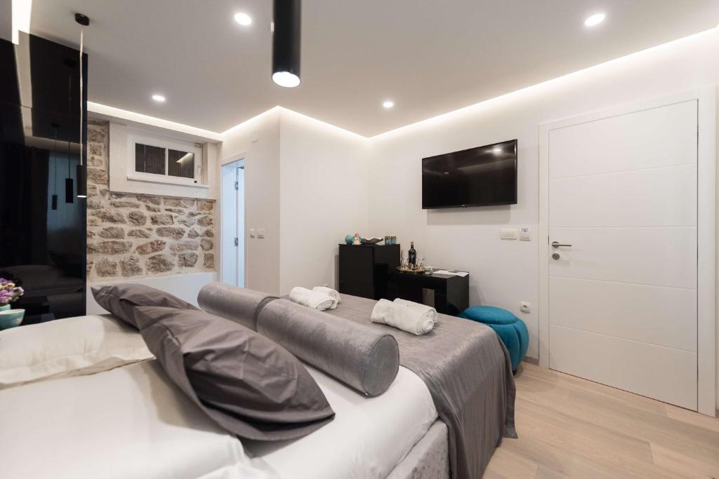 10 Heritage Rooms - 3