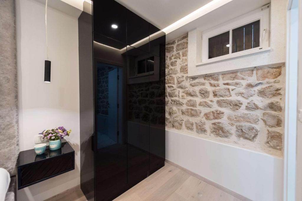 10 Heritage Rooms - 7