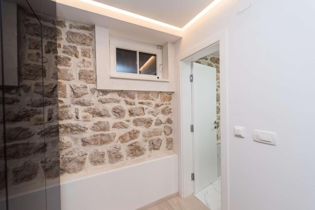 10 Heritage Rooms - 10