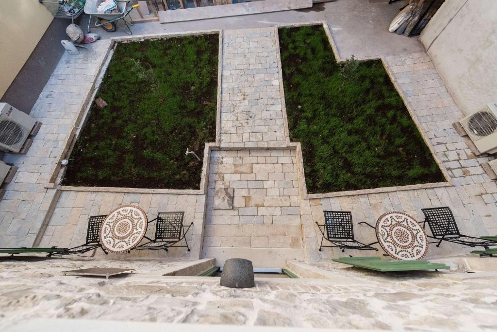 10 Heritage Rooms - 18