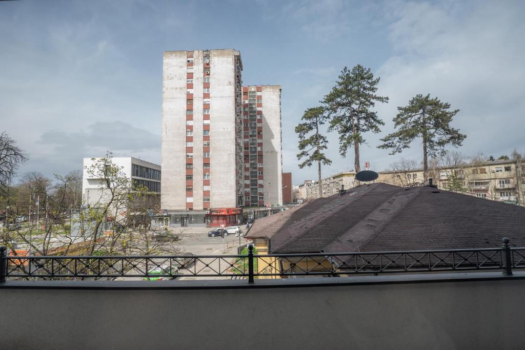 The building in which Az apartmant is located