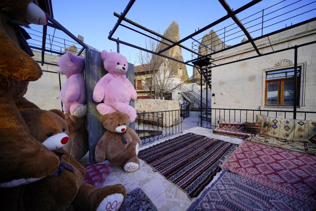 Glory Art Stone House - 1