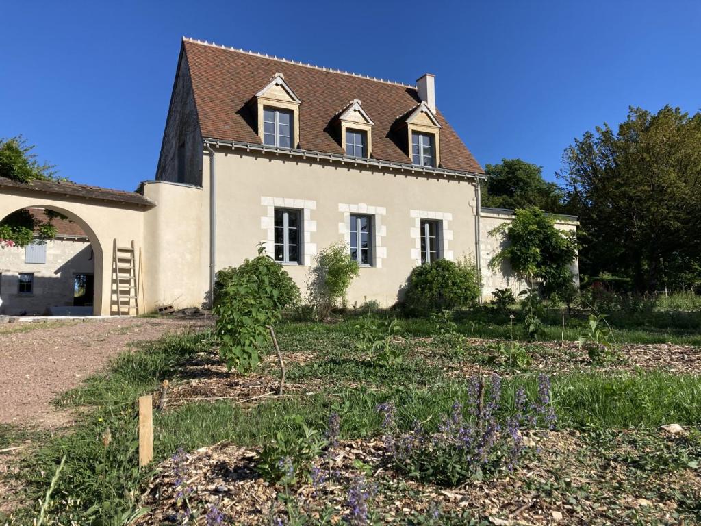 Vonkajšia záhrada v ubytovaní Maison Chemin, chambres d'hôtes à Amboise
