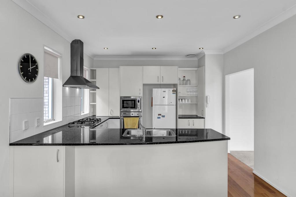 Cozy Home in Epsom - Resim 4