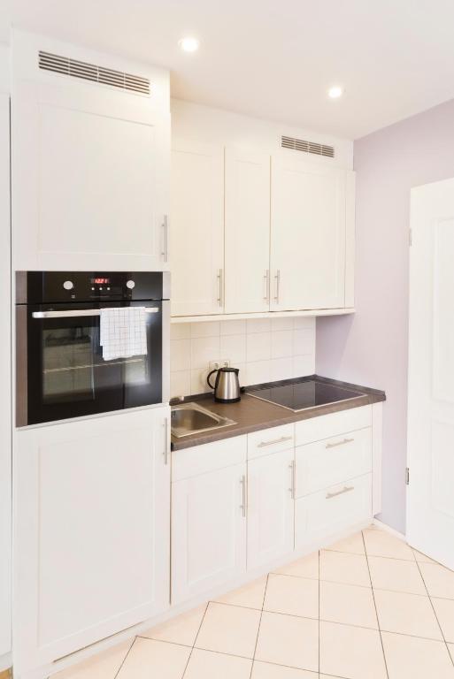 AMC Apartments - Ku'Damm - Resim 11