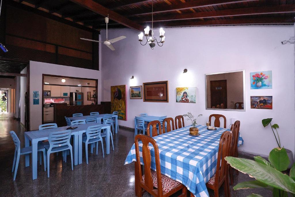 Posezení v ubytování Habitación privada con WiFi, desayuno y excelente ubicación en Asunción