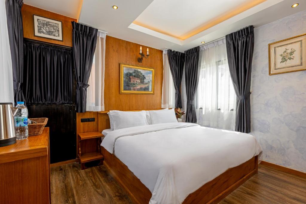 Twelve 8 Boutique House - Resim 7