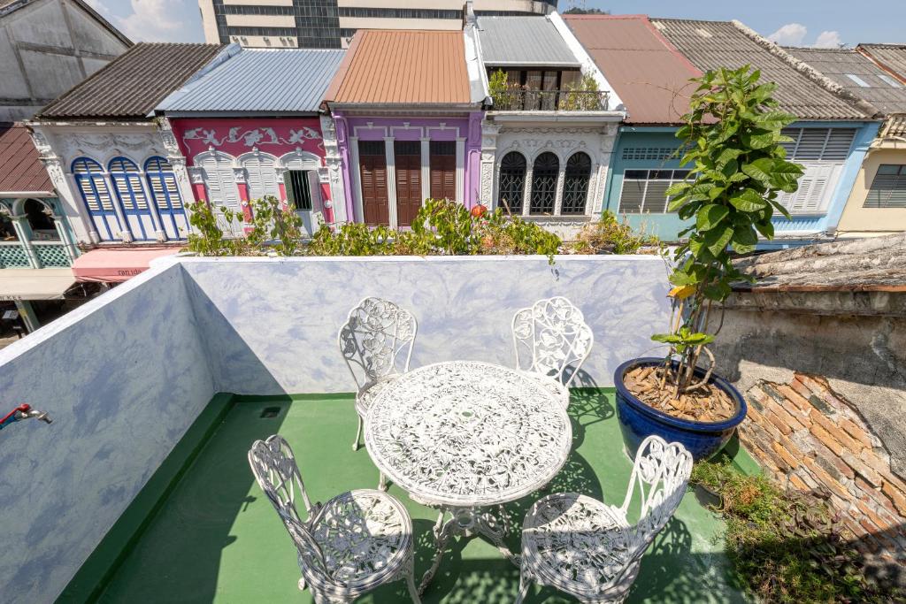 Twelve 8 Boutique House - Resim 29